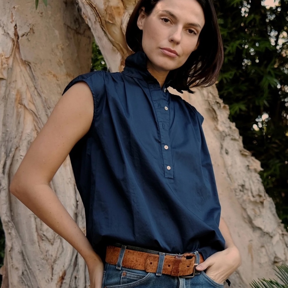 BRAND NEW Daisy shirt French Navy